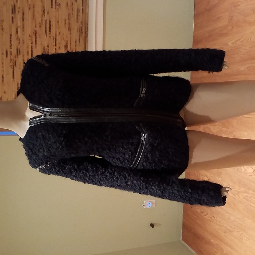 Trouve Curly Wool With Leather Trim Cardigan Sweater With Zipper Closure M